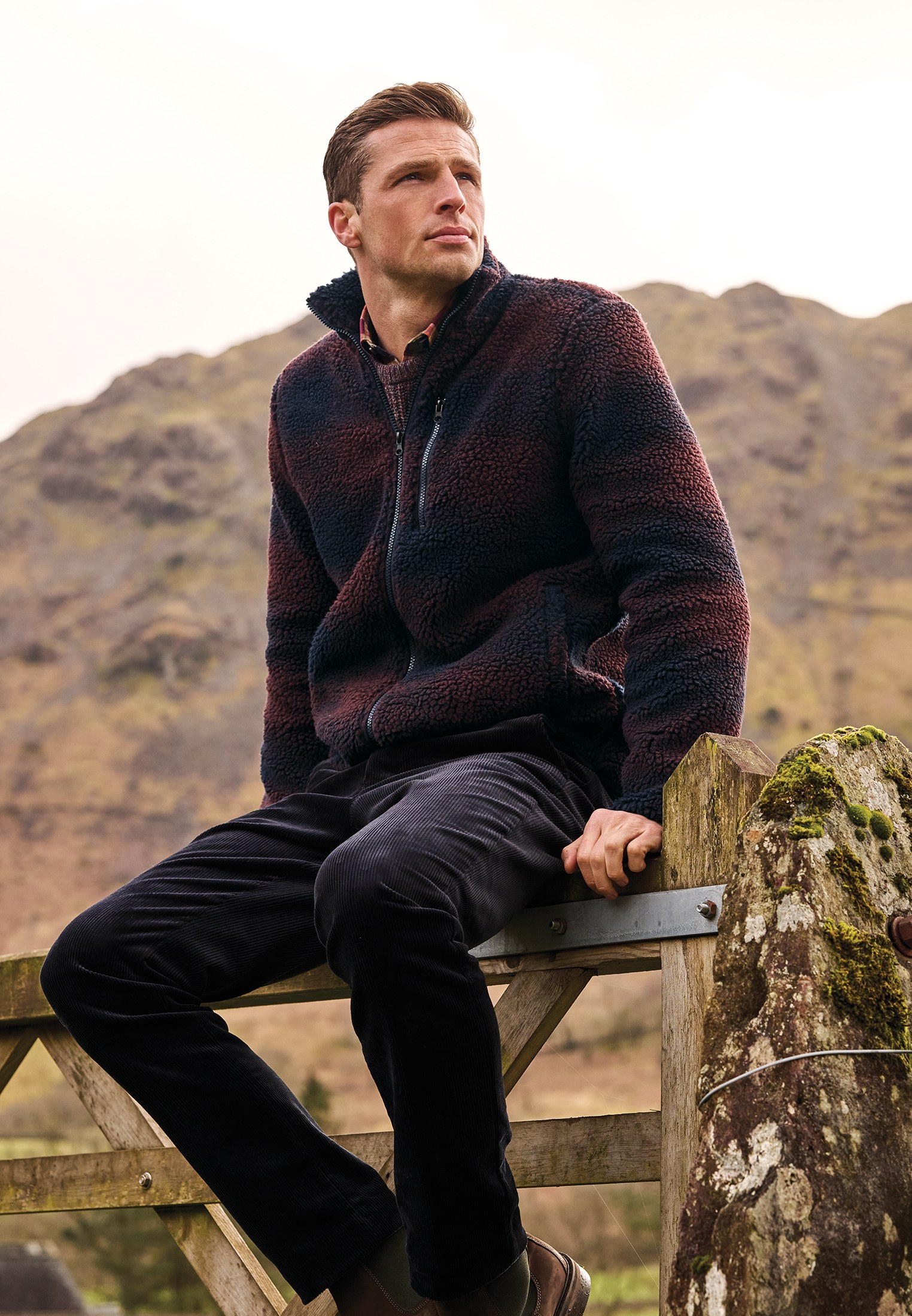 Men’s Corduroy Trousers for UK Autumn Weekends